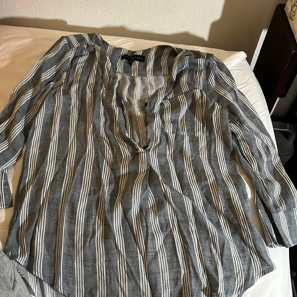 Gray Button Mid way with white stripes